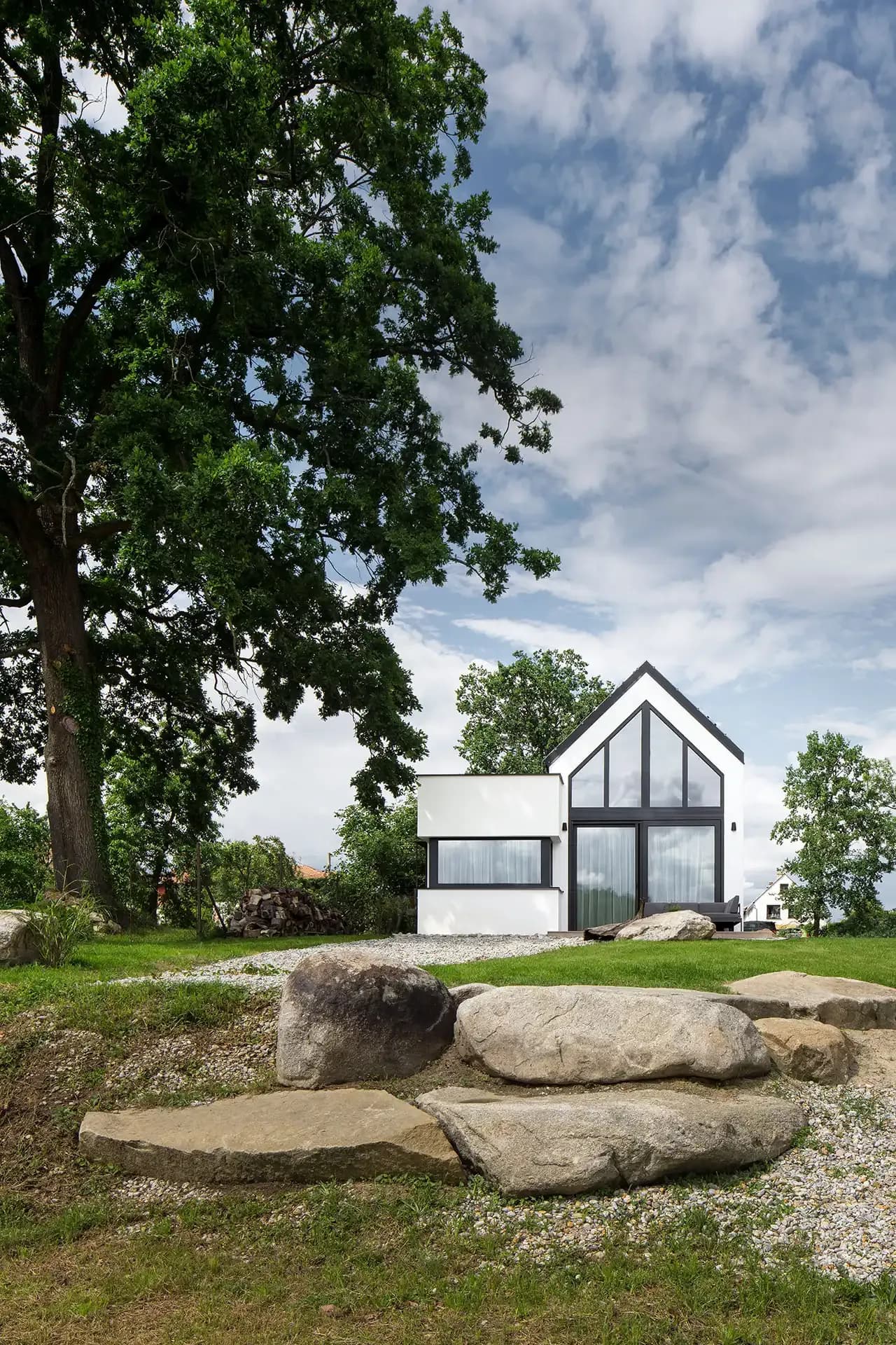 Dům u rybníka | boq architekti